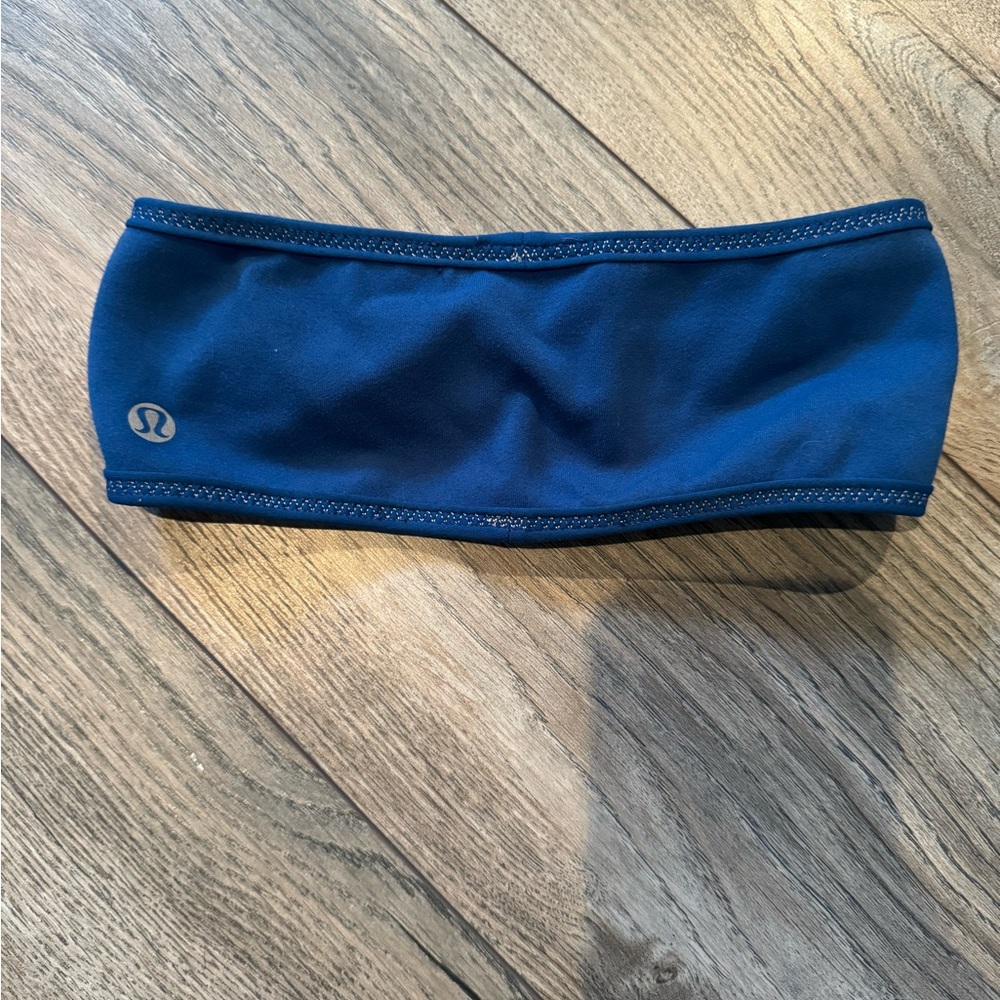Lululemon ear warmer headband. Reversible